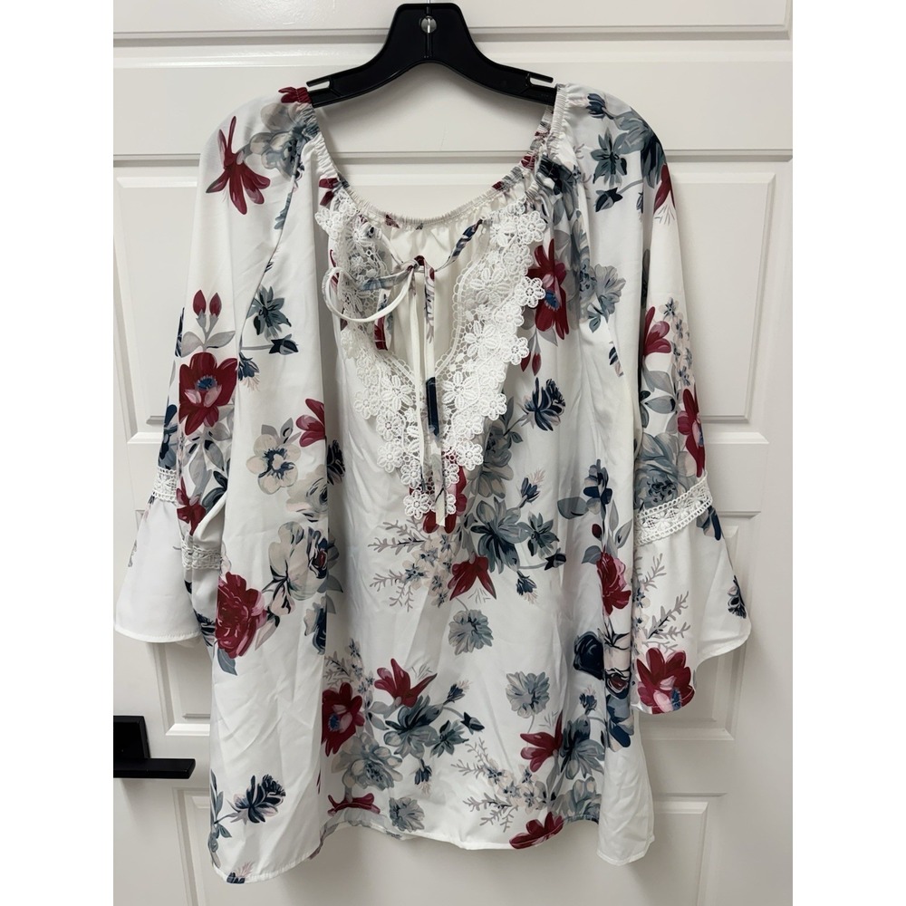 3XL Women's Top Blouse Tunic Tie Front Bell Sleeves Crochet Lace NWOT A12